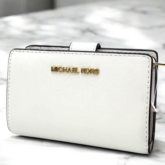 Michael Kors Medium Jet Set Travel Zip Chain Bifold Wallet Leather Optic White